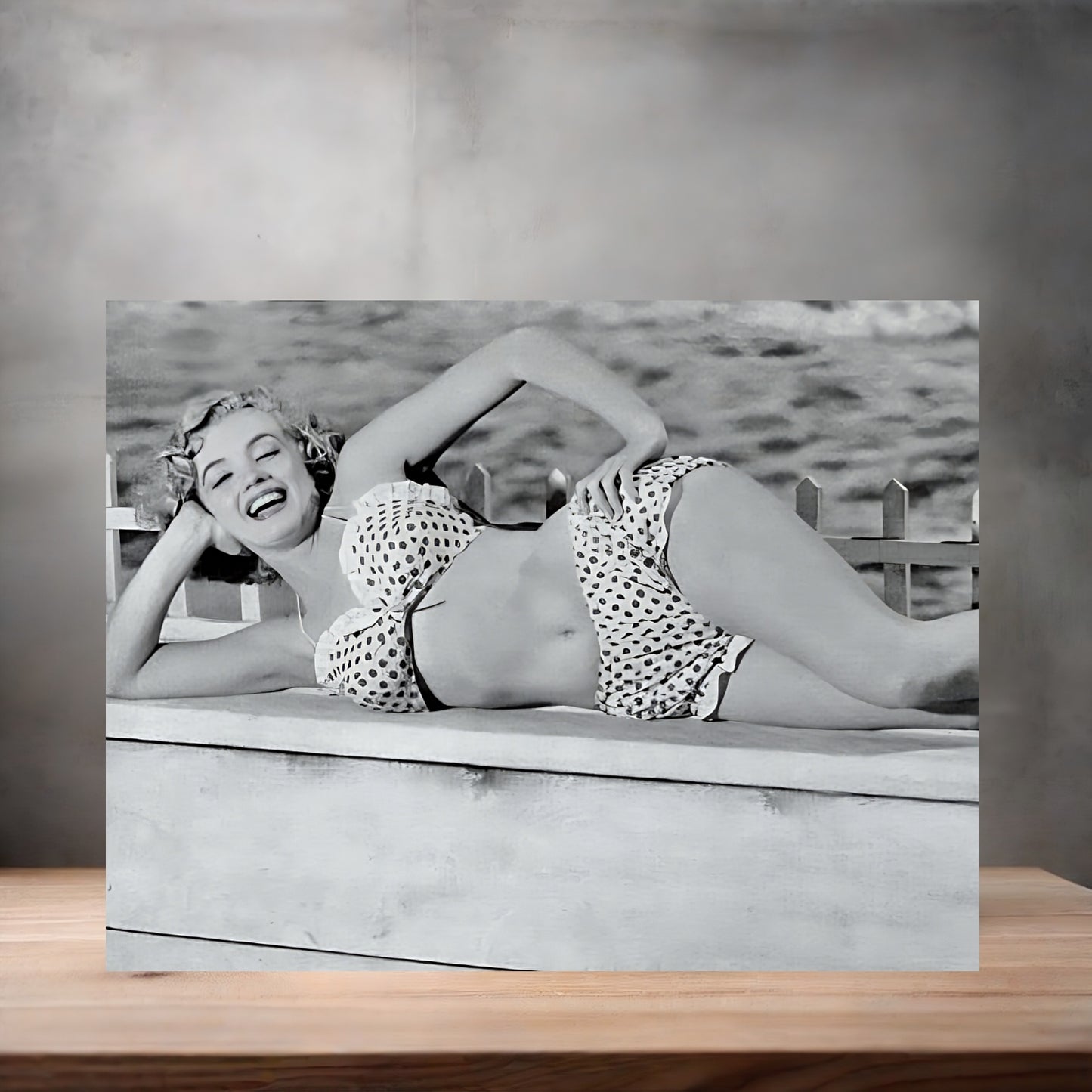 Marilyn Monroe poster on aluminum print. Multiple sizes available. v4