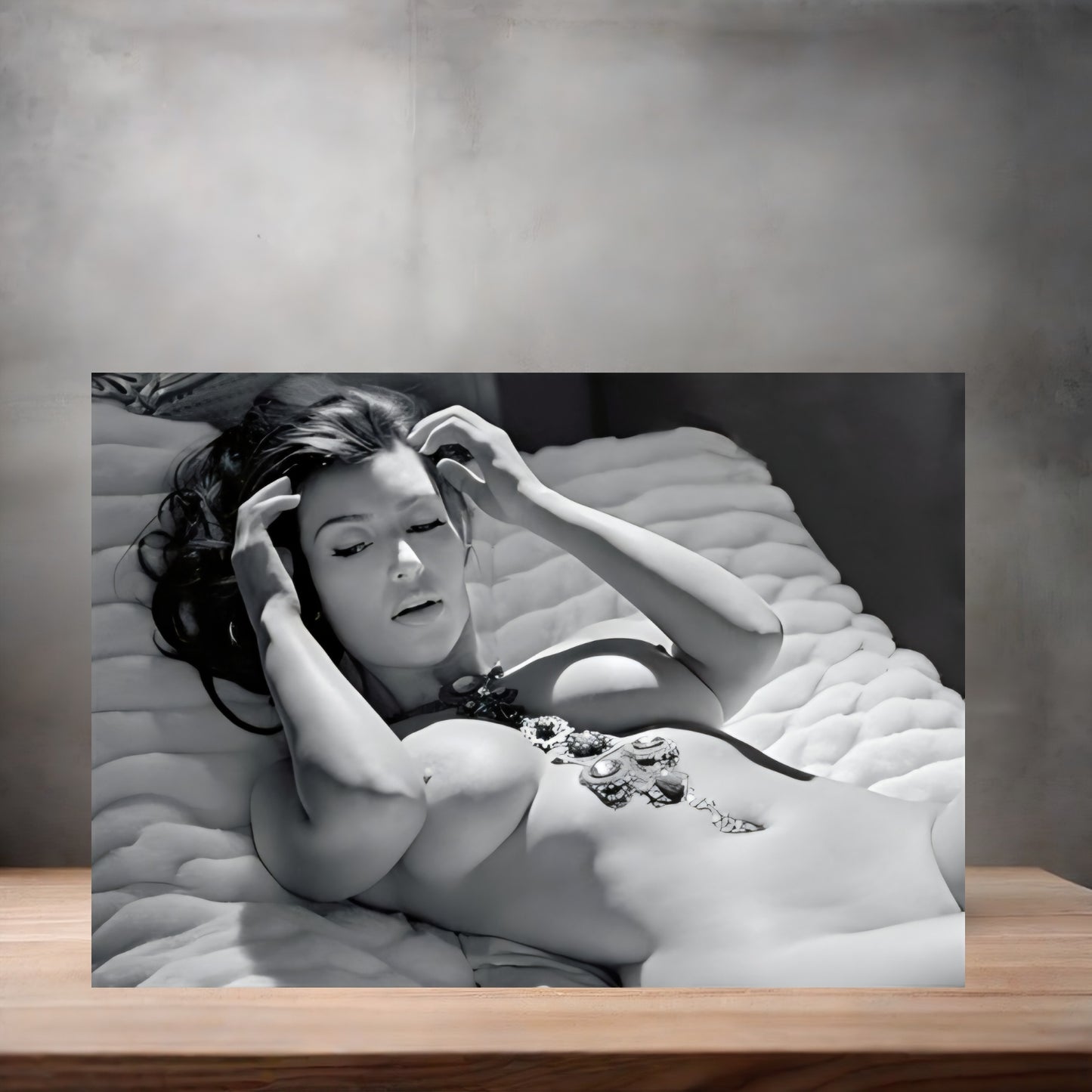 Kim Kardashian metal poster. Multiple sizes available. Beautiful and sexy E