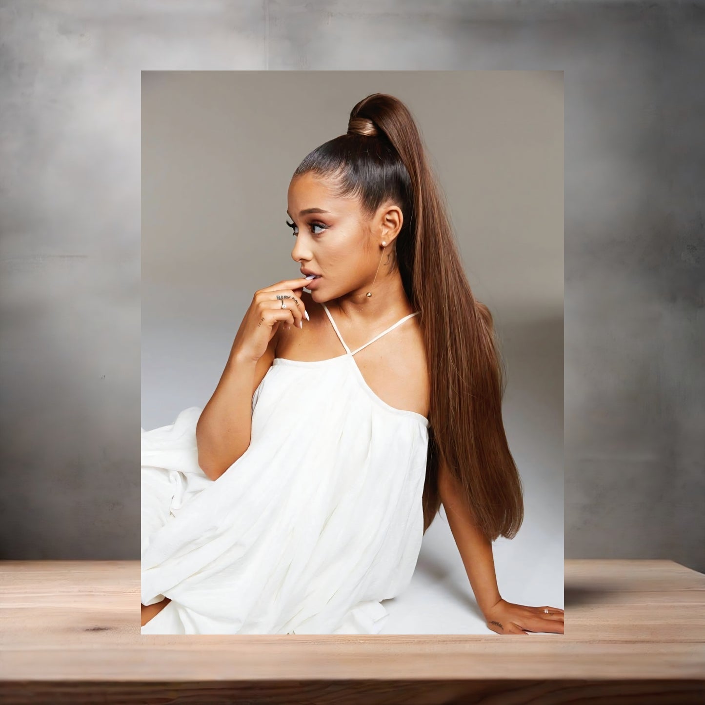Ariana Grande custom poster, metal print or keychain. A2