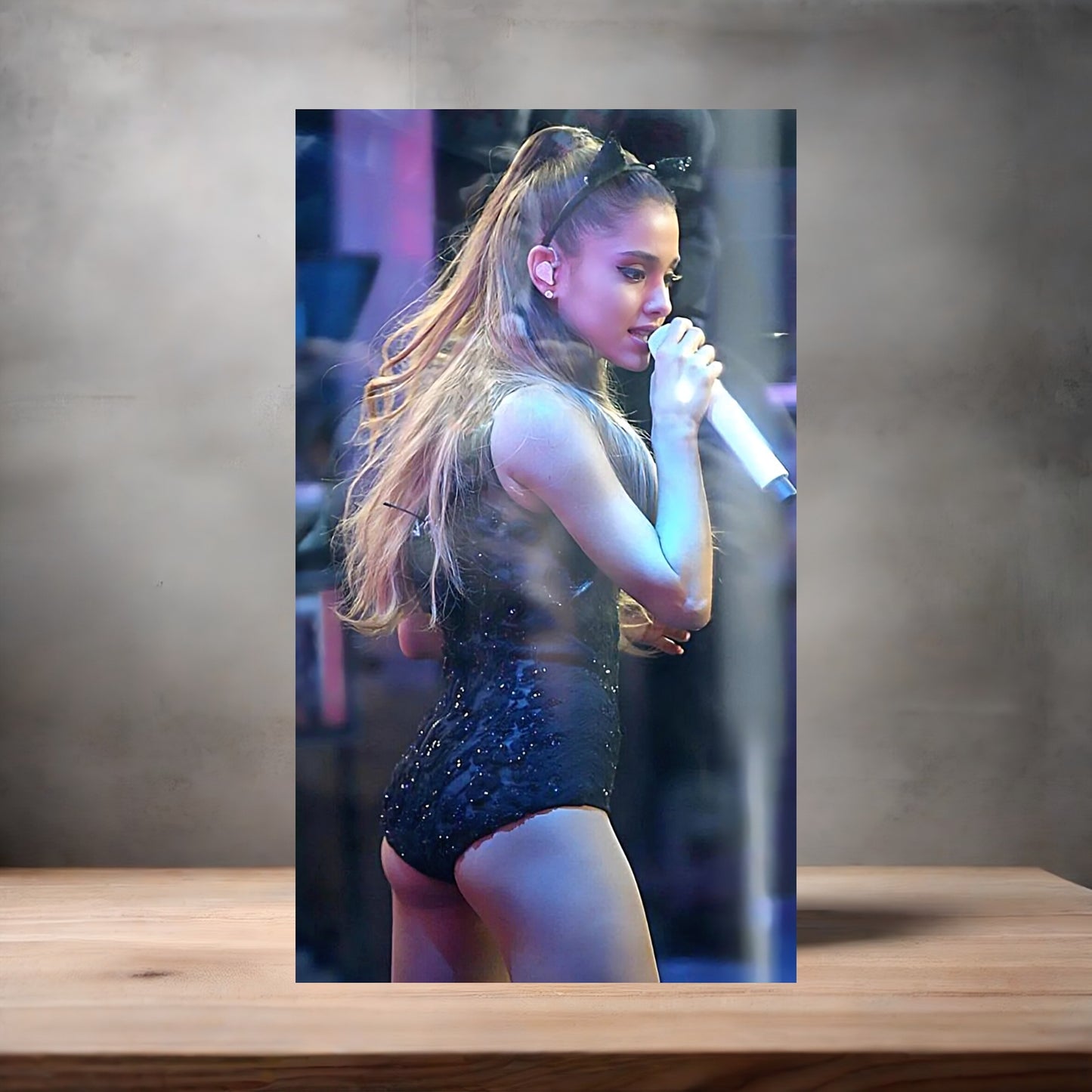 Ariana Grande custom poster, metal print or keychain. A3