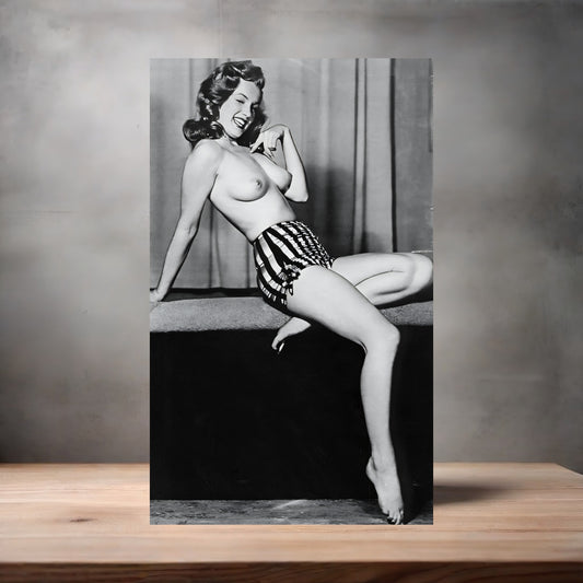 Adult Marilyn Monroe posing poster on aluminum print. Multiple sizes available