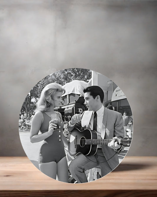 Elvis Presley Christmas ornament , 3" round ceramic. v20