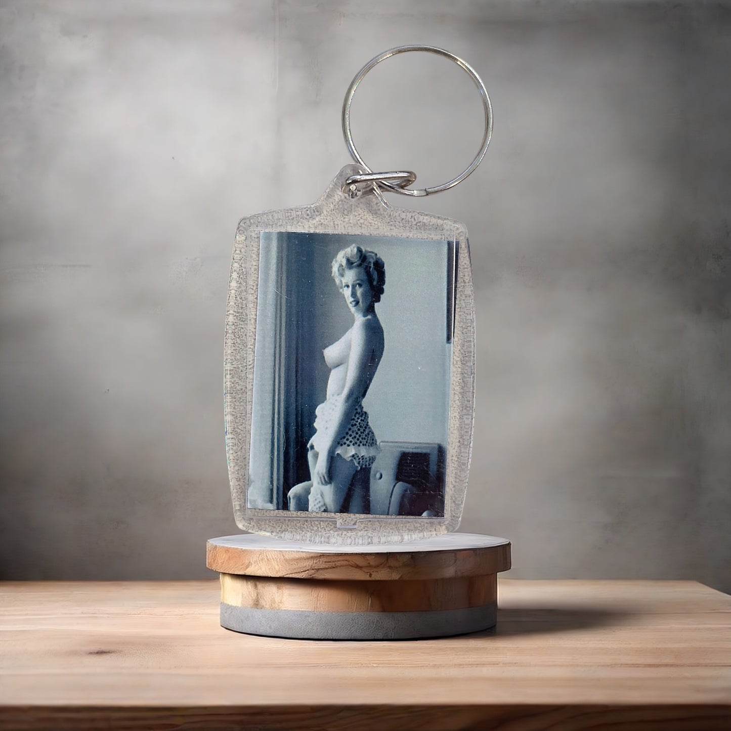 Marilyn Monroe nude poster keychain on aluminum prints. Adult
