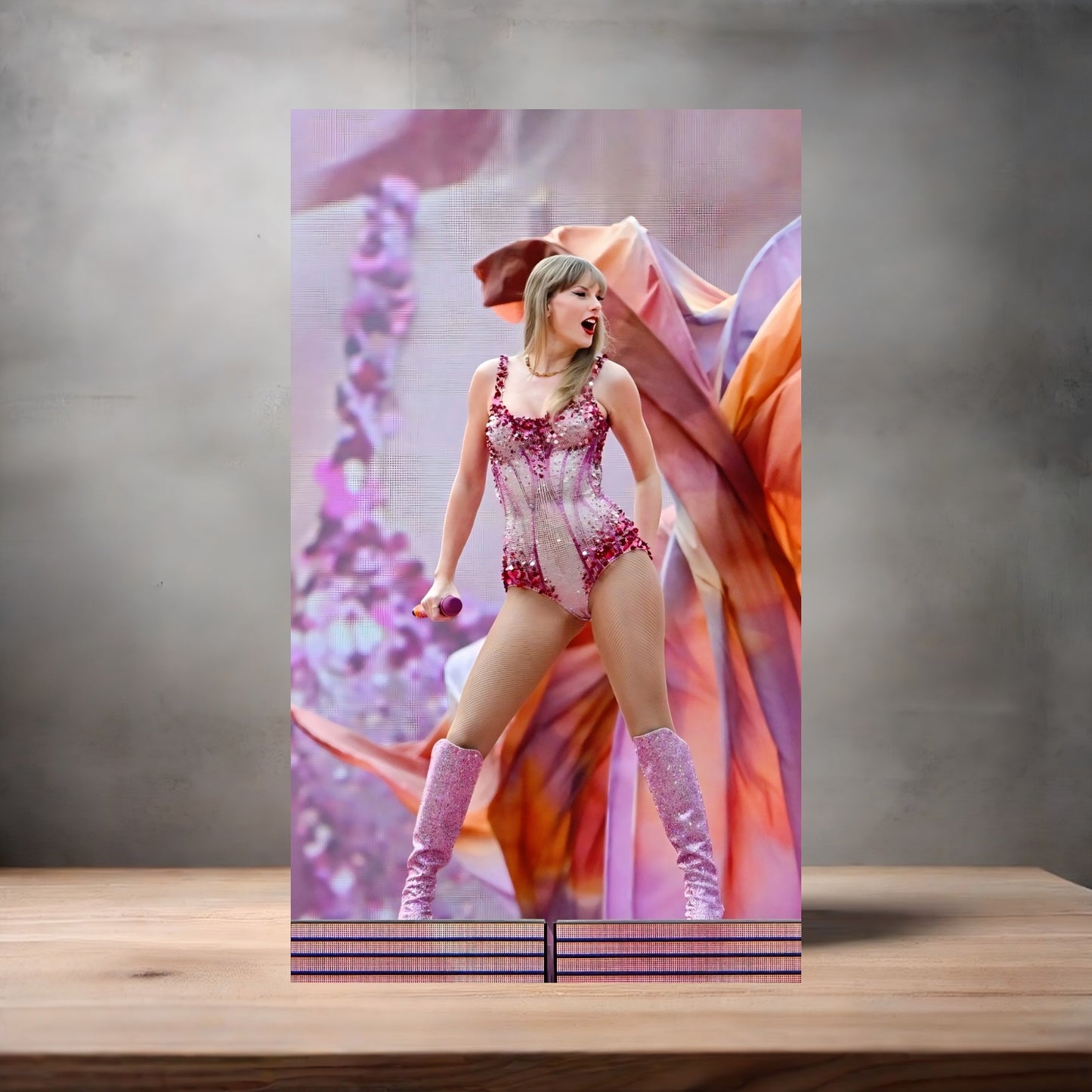 Taylor Swift aluminum poster. Multiple sizes available. Beautiful, sexy v3