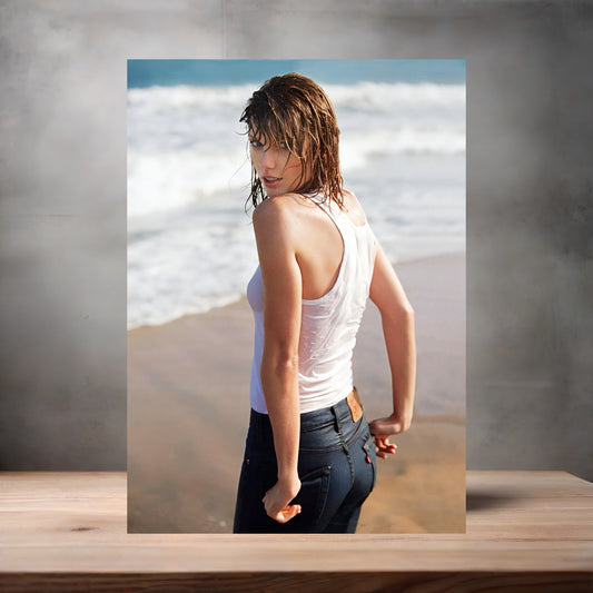 Taylor Swift aluminum poster. Multiple sizes available. Beautiful, sexy v23