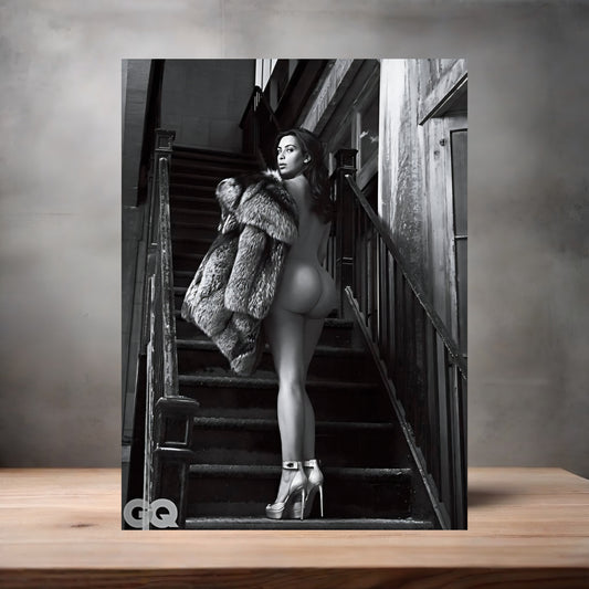 Kim Kardashian metal poster. Multiple sizes available. Beautiful and sexy A4