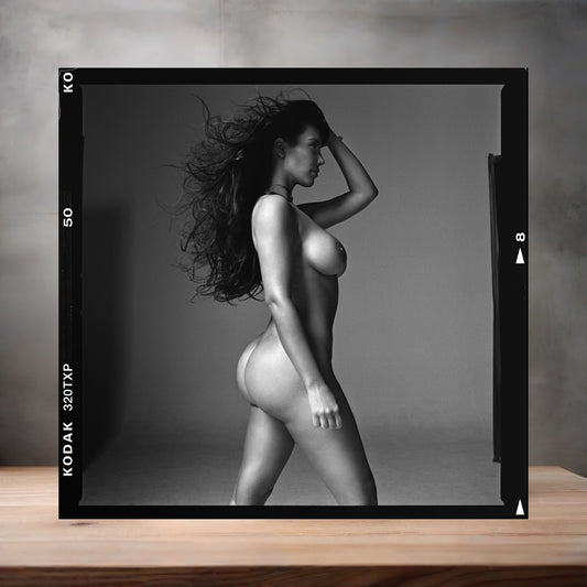 Kim Kardashian metal poster. Multiple sizes available. Beautiful and sexy A2