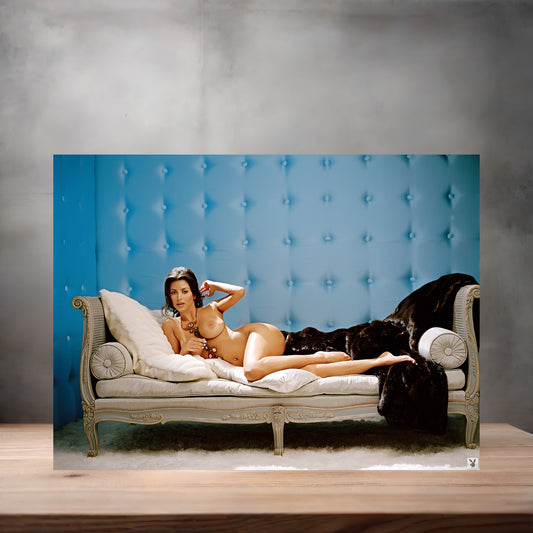 Kim Kardashian metal poster. Multiple sizes available. Beautiful and sexy v14