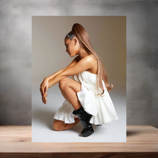 Ariana Grande custom poster, metal print or keychain. A5