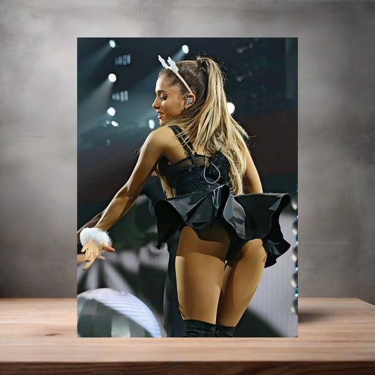 Ariana Grande custom poster, metal print or keychain. A4