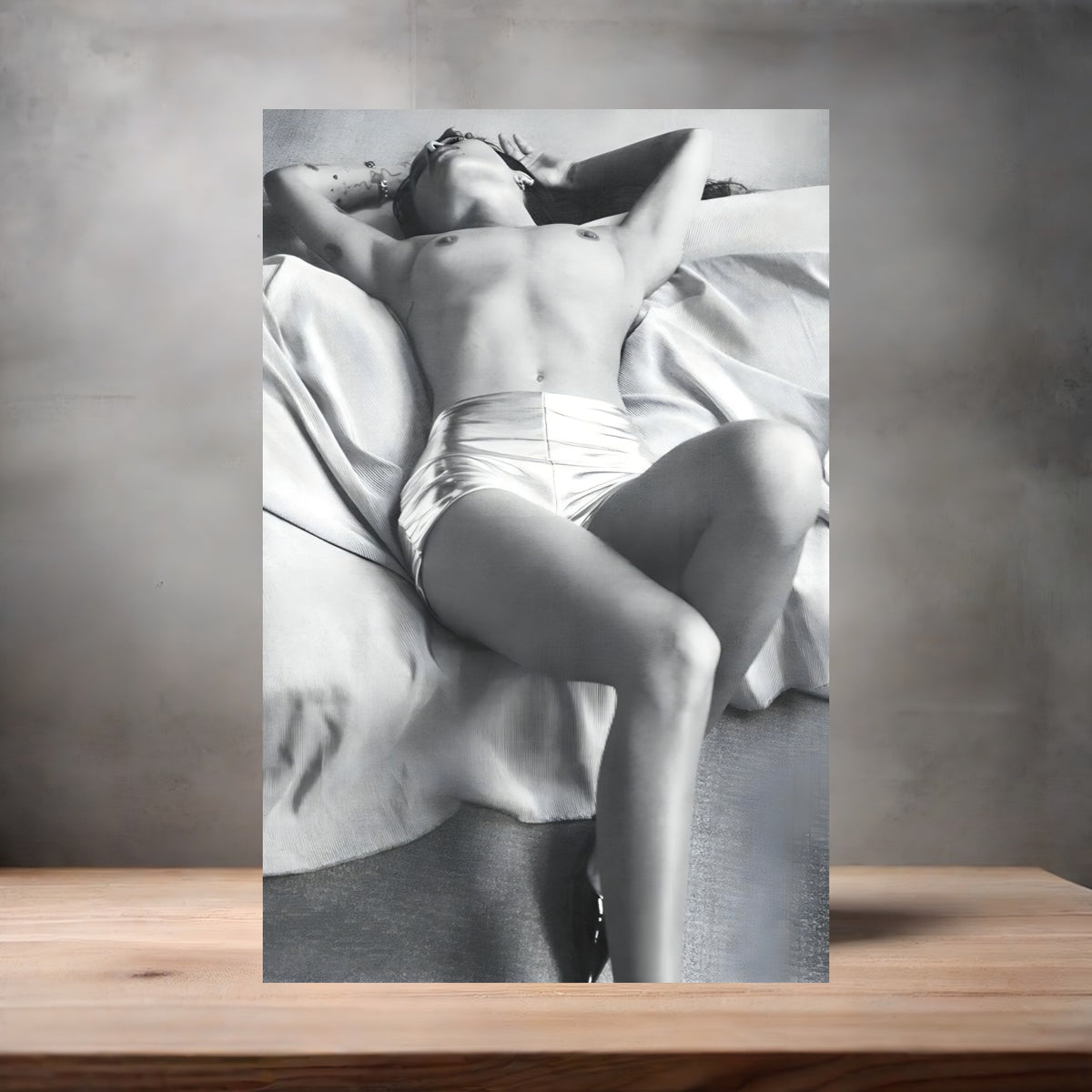 Zoe Kravitz Sexy Posters in glossy or matte. 24 options to choose from. NSFW