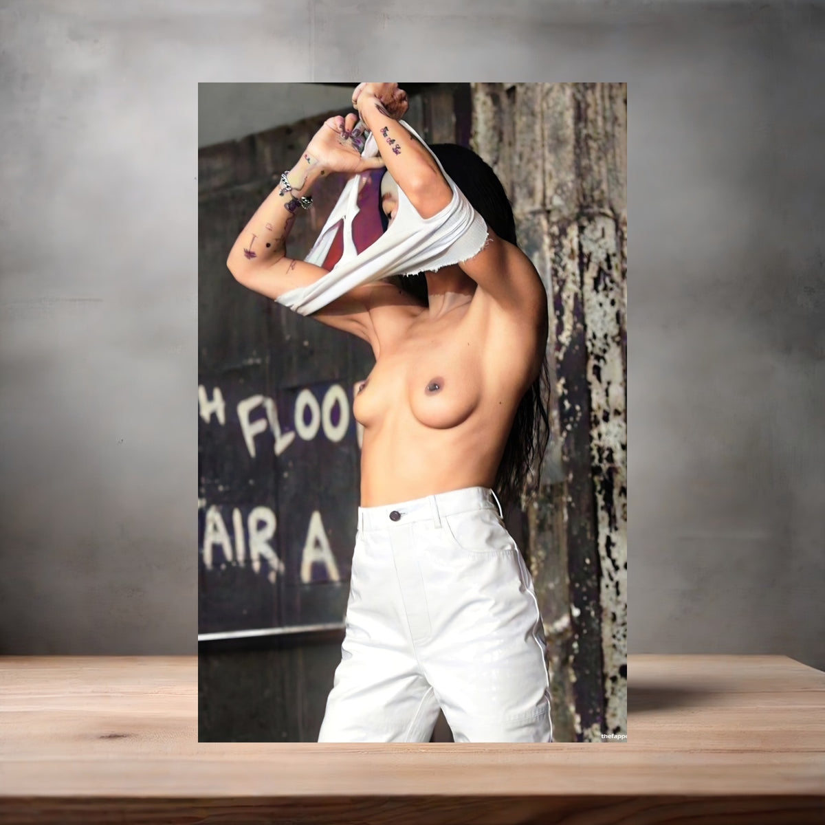Zoe Kravitz Sexy Posters in glossy or matte. 24 options to choose from. NSFW