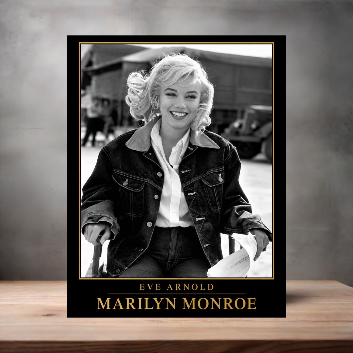 Eve Arnold 8.5" x 11" art print set of 2, glossy and matte. Marilyn Monroe Gold Collection u