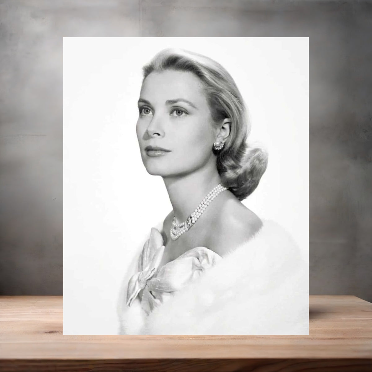 Yousuf Karsh 8.5" x 11" art print set of 2, glossy and matte. Grace Kelly v2