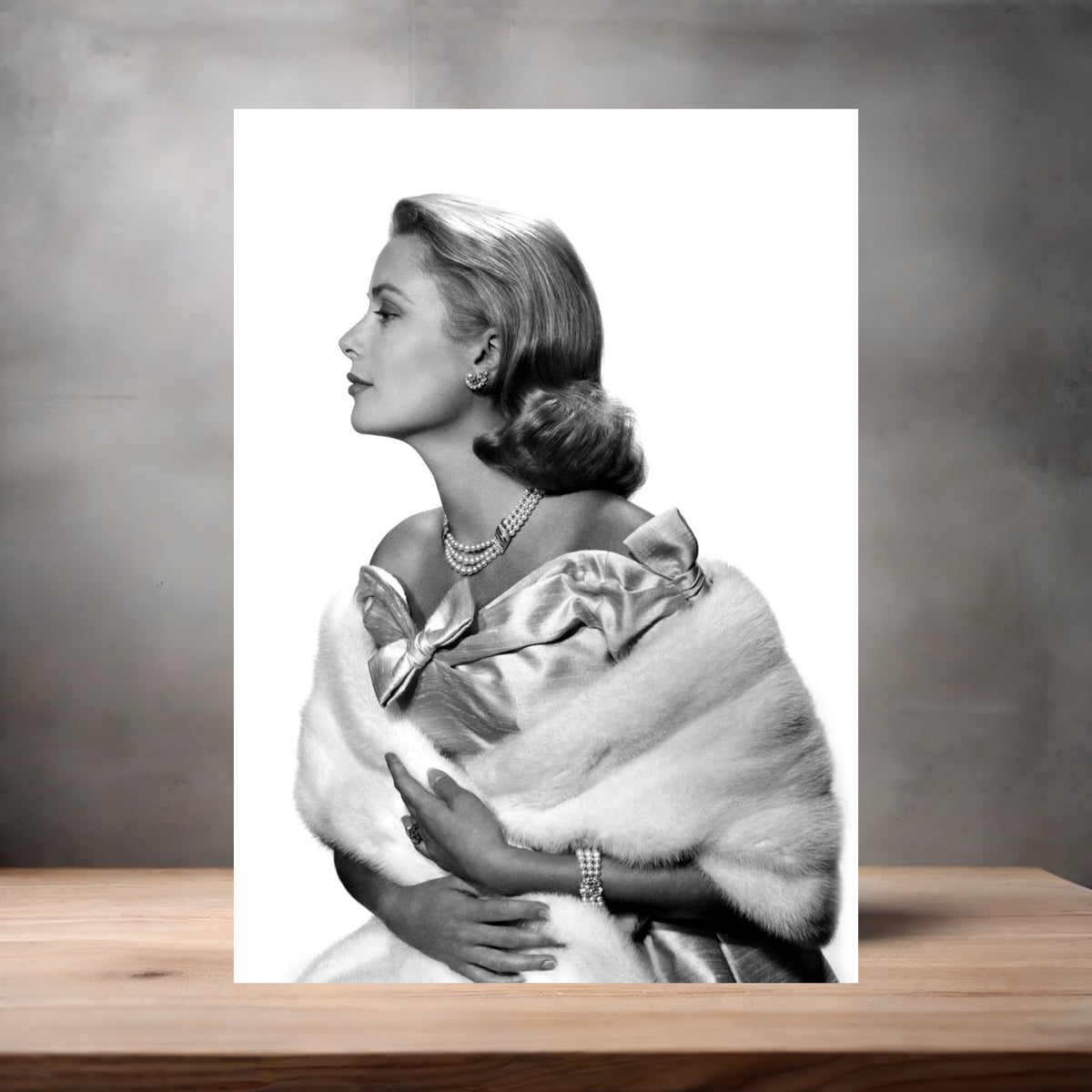 Yousuf Karsh 8.5" x 11" art print set of 2, glossy and matte. Grace Kelly