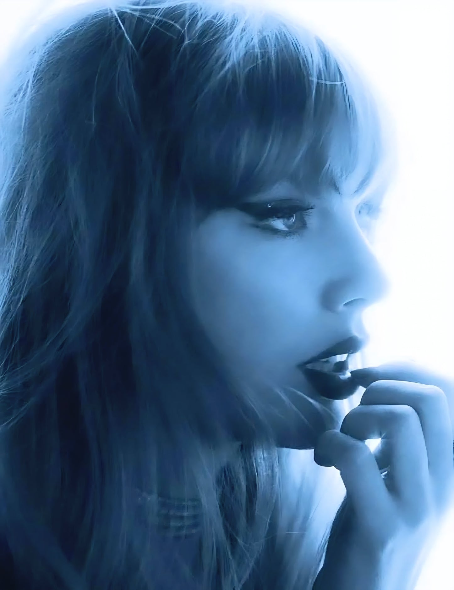 Taylor Swift 13"x 19" poster. A6