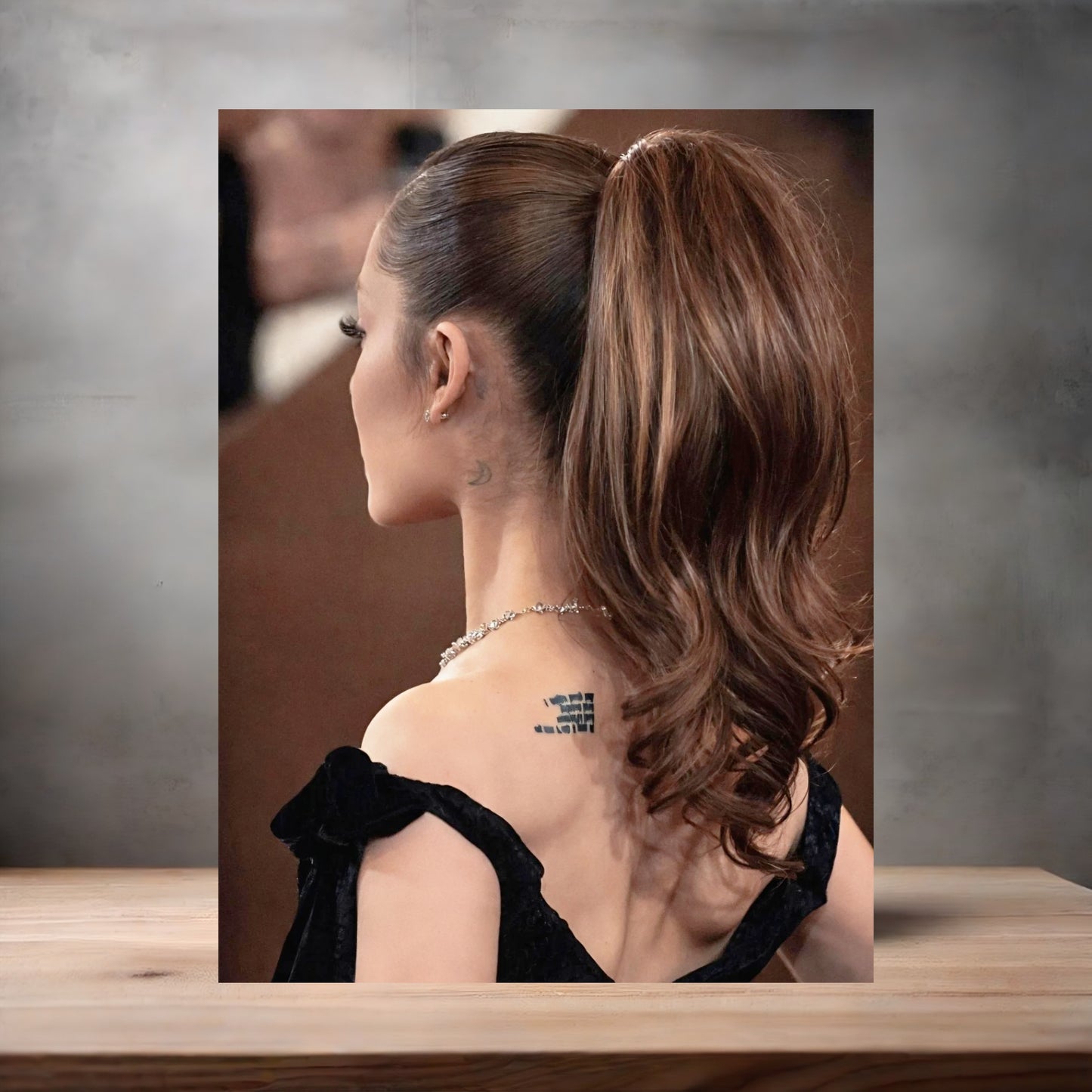 Ariana Grande custom poster, metal print or keychain. C3