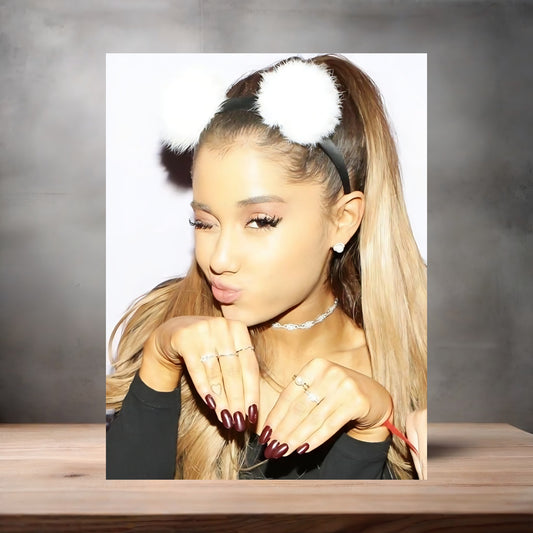 Ariana Grande custom poster, metal print or keychain. B5